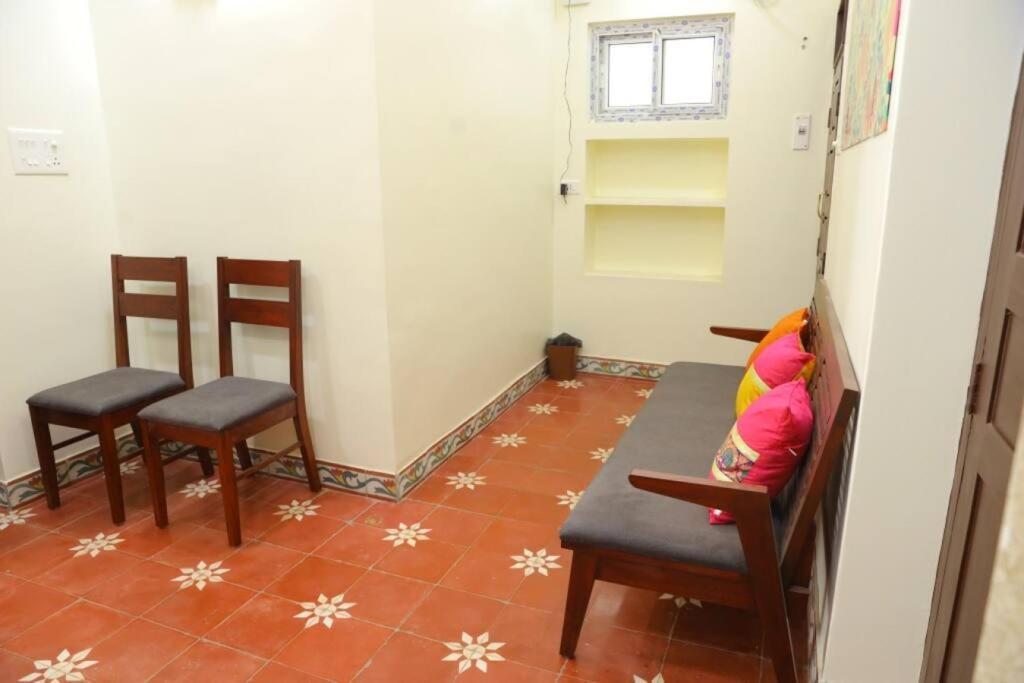 Heritage Home With 3 Bed/3 Bath With Kitchen In A Residential Neighborhood. Madurai Eksteriør bilde