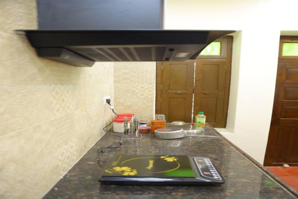 Heritage Home With 3 Bed/3 Bath With Kitchen In A Residential Neighborhood. Madurai Eksteriør bilde