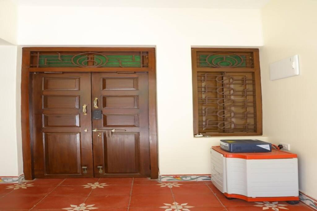 Heritage Home With 3 Bed/3 Bath With Kitchen In A Residential Neighborhood. Madurai Eksteriør bilde